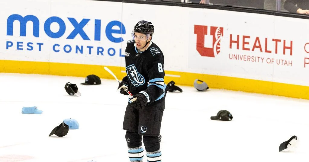 Nick Schmaltz has hat trick in 5-point game, Mammoth beat Canucks 6-2 | Sports