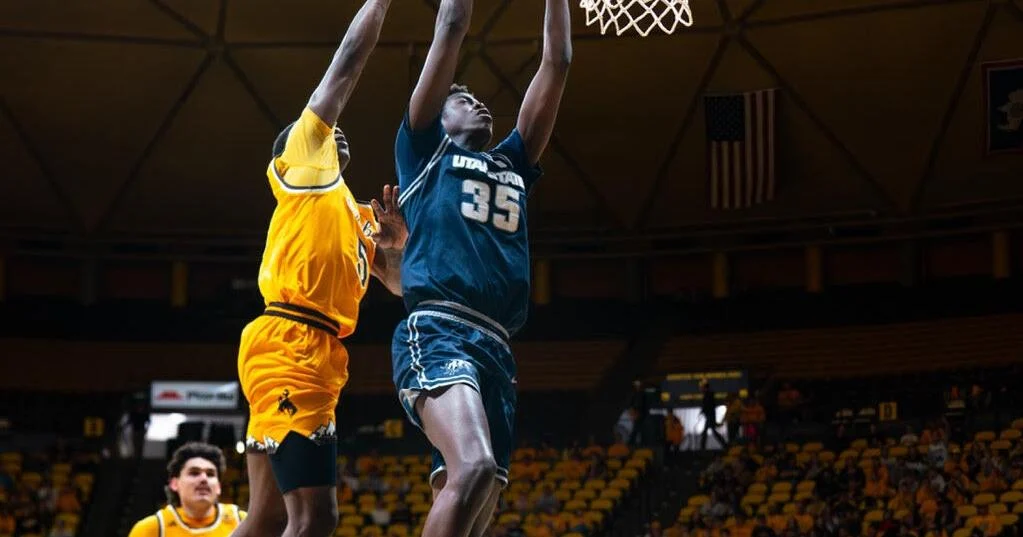 Utah State escapes disaster, holds off late Wyoming rally | Sports