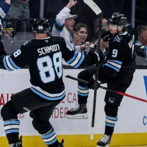 Teravainen scores twice, Soderblom makes 22 saves in Blackhawks’ 4-0 win over Mammoth | Sports