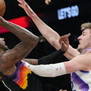 Green scores 31 points and Suns open up big lead early en route to a 134-109 rout of Jazz | Sports