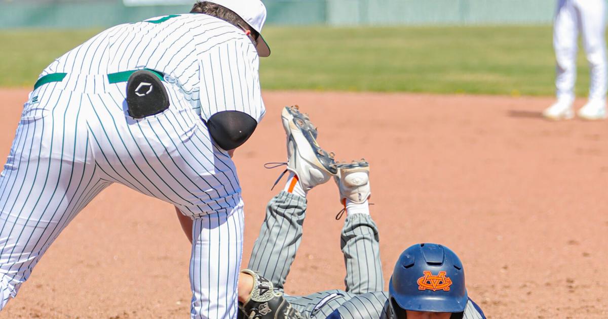 GALLERY: Mountain Crest  8,Green Canyon 2 baseball