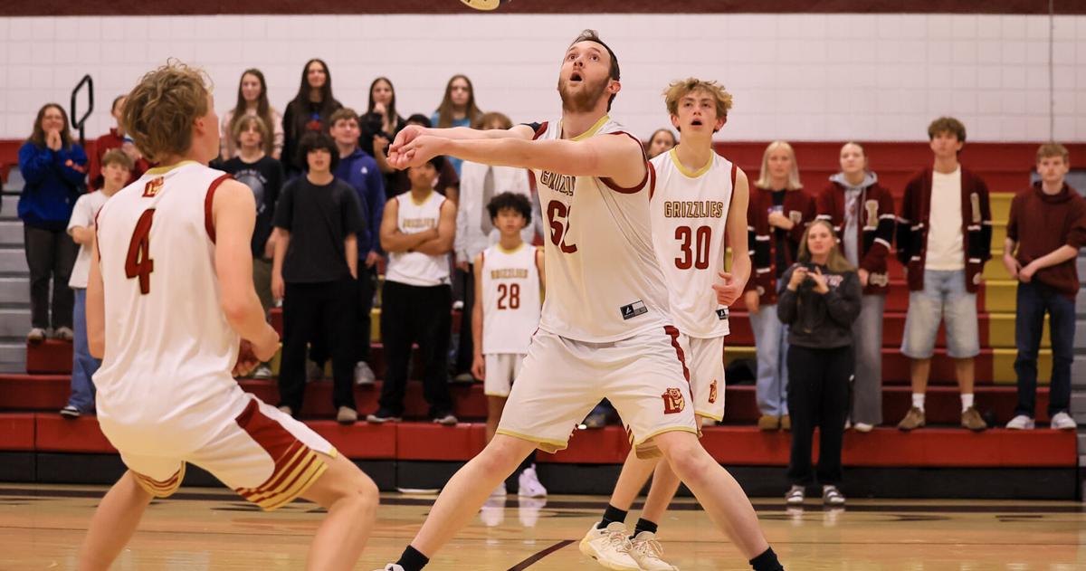 GALLERY: Morgan 3, Logan 1 boys volleyball