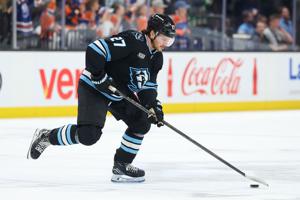 Mammoth match Devils' offer sheet to Barrett Hayton, sign him for $4.775 million for next season
