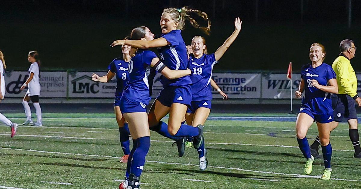GALLERY: Ridgeline 3, Green Canyon 2 girls soccer