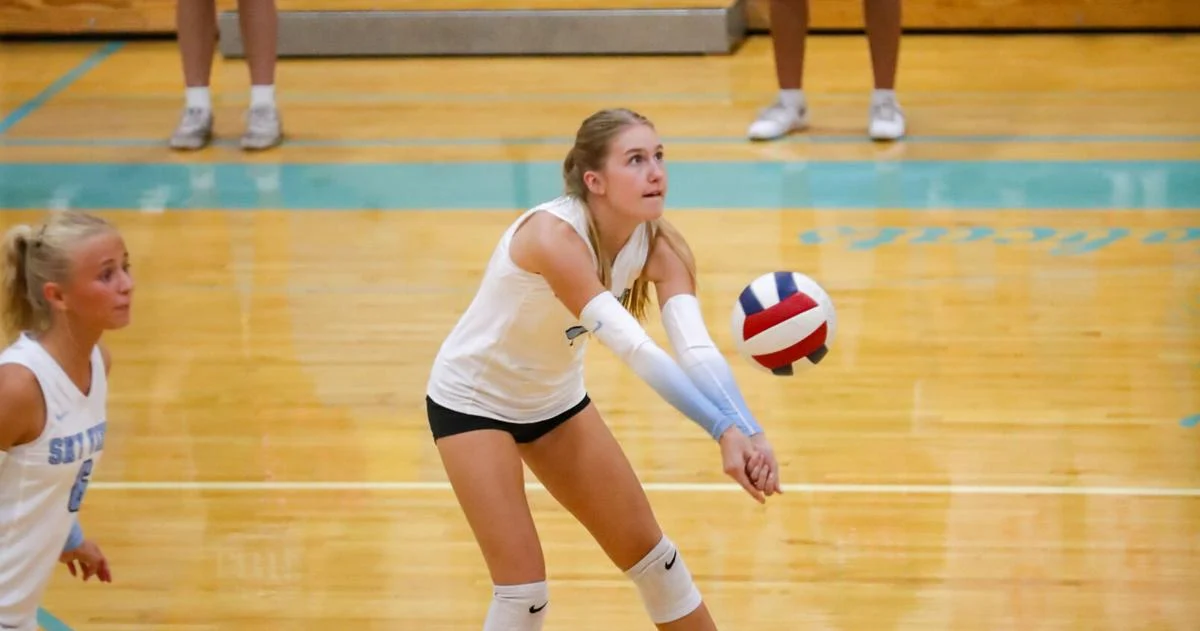 GALLERY: Sky View 3, Tooele 0 girls volleyball