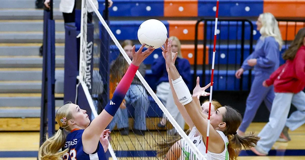 GALLERY: Ridgeline 3, Mountain Crest 1 girls volleyball